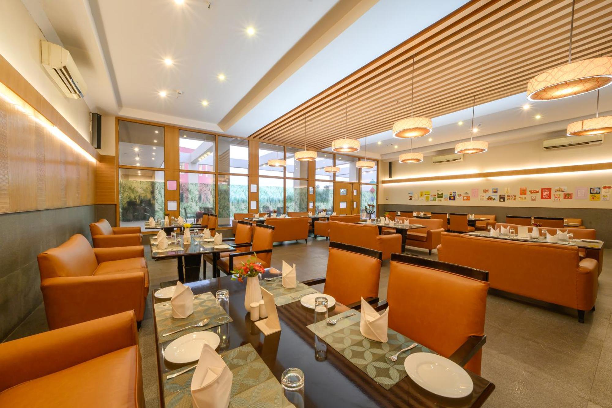 Sinclairs Burdwan Hotel Luaran gambar